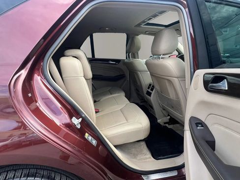 Used 2015 Mercedes-Benz ML 350 4MATIC w/ Premium 1 Package image 30