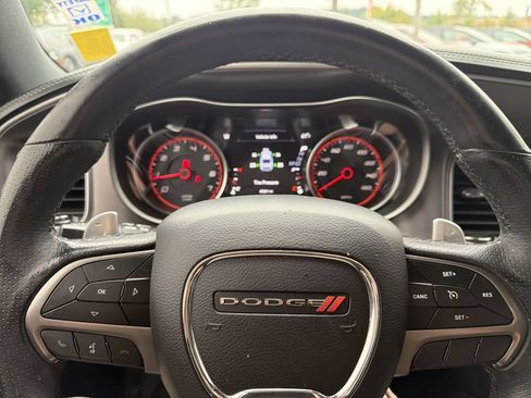 Used 2019 Dodge Charger SXT w/ Plus Group AWD/4WD image 12