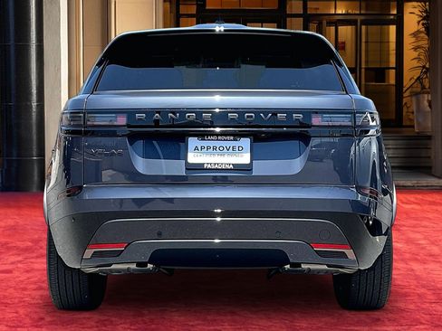 Certified 2025 Land Rover Range Rover Velar Dynamic SE AWD/4WD image 4