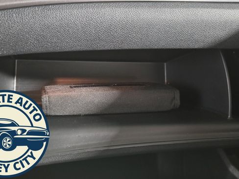 Used 2022 Honda Pilot EX-L image 19