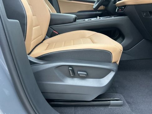 New 2026 Volkswagen Atlas Cross Sport SEL R-Line image 38