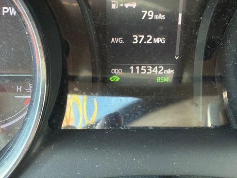 Used 2020 Toyota Camry LE w/ Fleet Convenience Package image 17