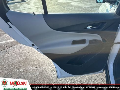 Used 2023 Chevrolet Equinox LS image 19