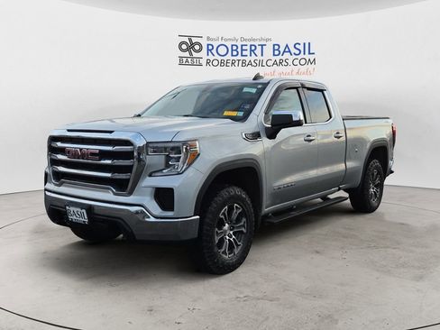 Used 2020 GMC Sierra 1500 SLE w/ SLE Value Package image 1