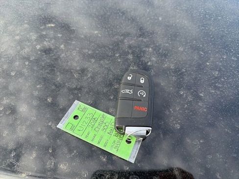 Used 2018 Chrysler 300 S w/ 300S Premium Group image 14