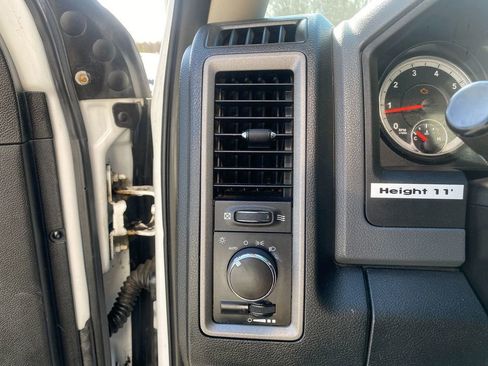 Used 2015 RAM 5500 Tradesman image 14
