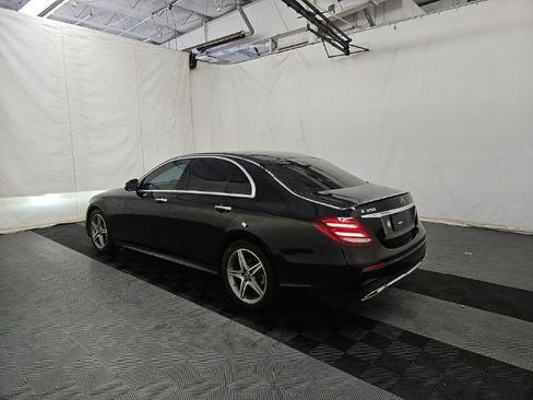 Used 2020 Mercedes-Benz E 350 4MATIC Sedan w/ Parking Assistance Package image 6