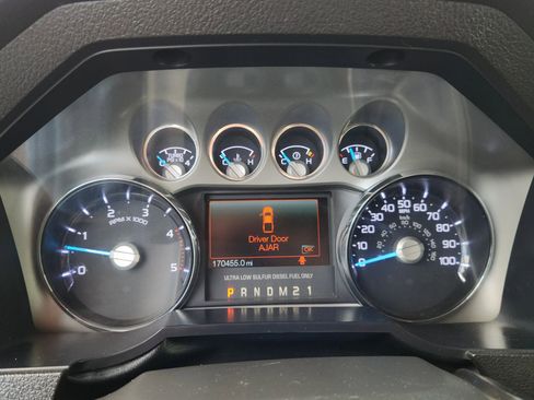Used 2013 Ford F350 Platinum w/ Platinum Pkg AWD/4WD image 10