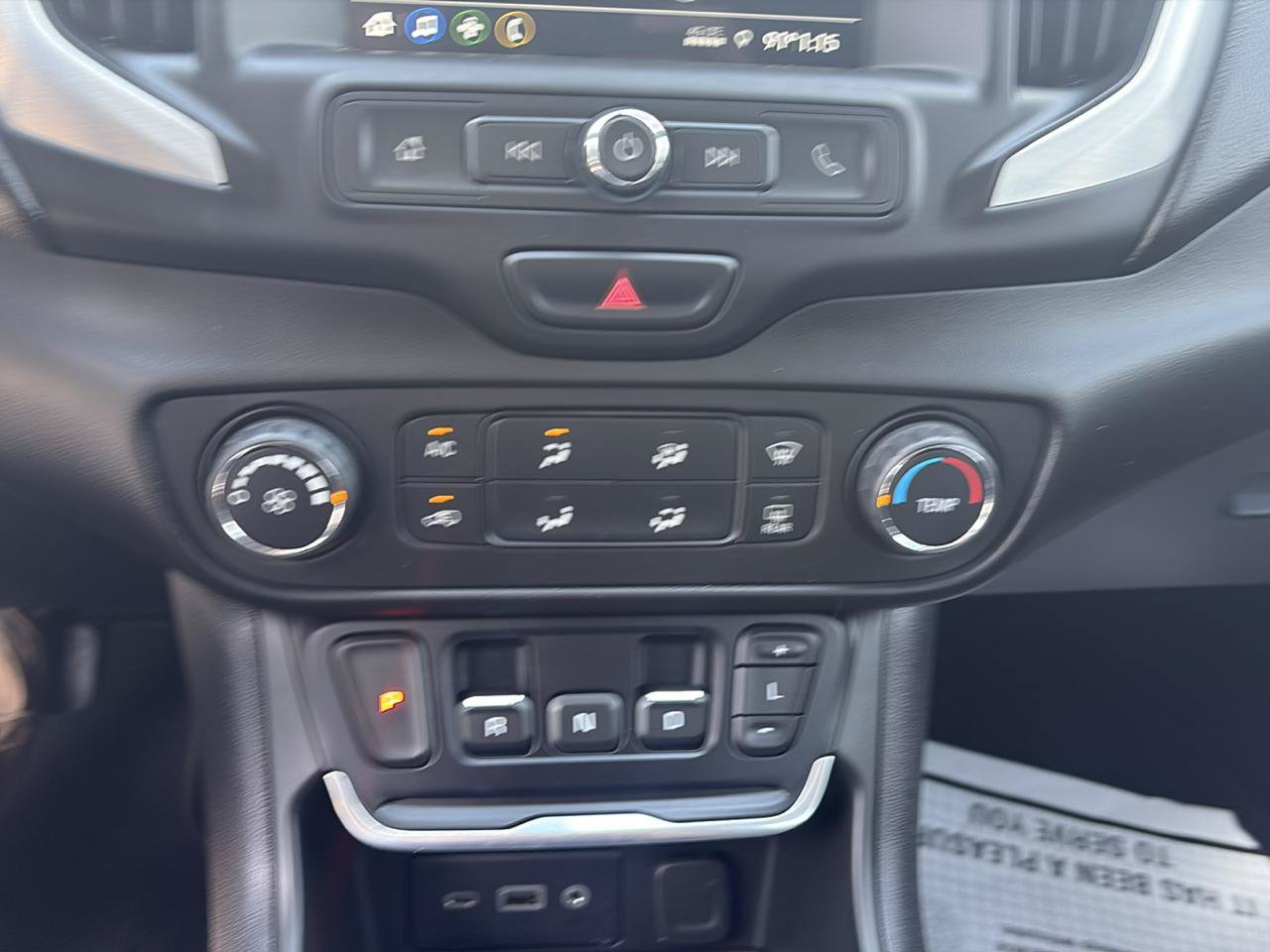 Used 2019 GMC Terrain SLE FWD image 20