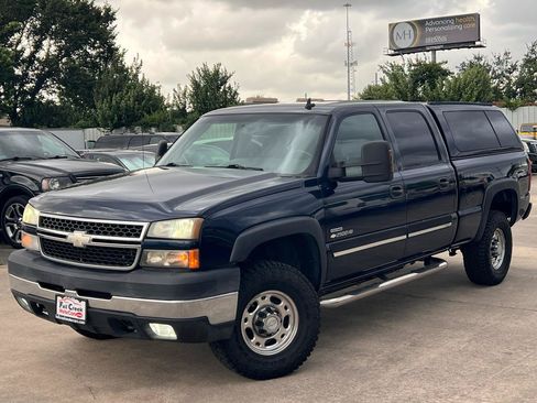 Used 2007 Chevrolet Silverado 2500 LT w/ Heavy-Duty Power Package RWD image 85