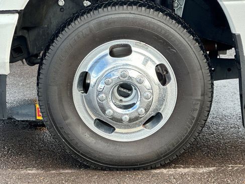 Used 2022 Ford F350 Platinum image 24