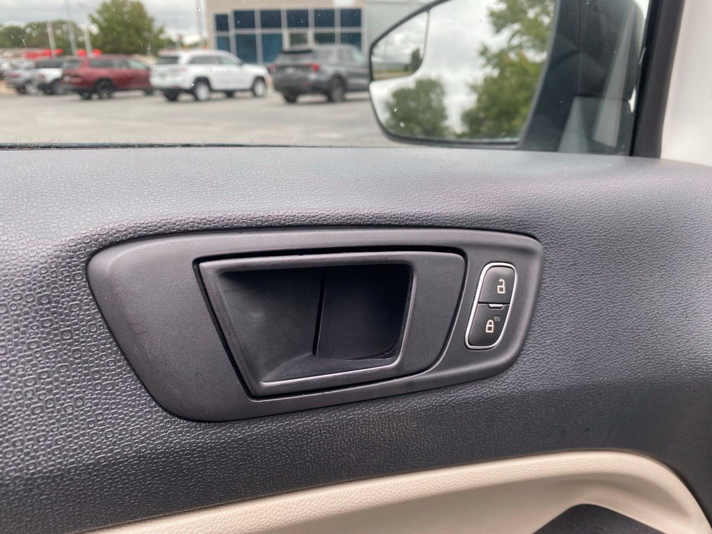 Used 2019 Ford EcoSport S FWD image 12