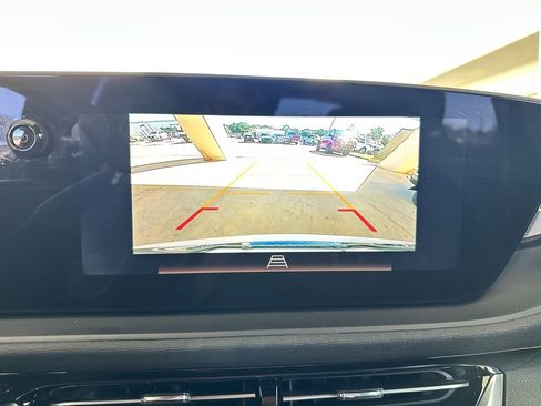 Certified 2024 Buick Envista Sport Touring w/ Convenience I Package image 28