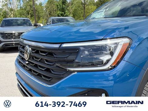 New 2026 Volkswagen Atlas Cross Sport SEL Premium R-Line AWD/4WD image 12