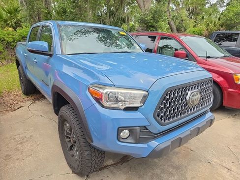 Used 2019 Toyota Tacoma TRD Off-Road w/ TRD Premium Off Road Package AWD/4WD image 7