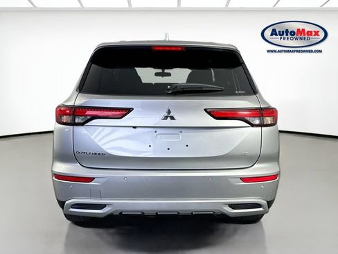 Used 2022 Mitsubishi Outlander SE AWD/4WD image 8