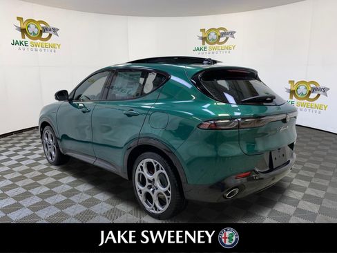 New 2024 Alfa Romeo Tonale Veloce image 6