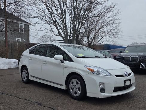 Used 2010 Toyota Prius Three image 7