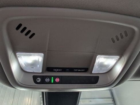 Used 2022 Chevrolet Malibu LT FWD image 27