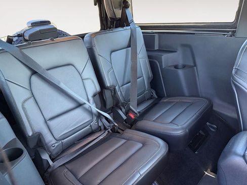 Used 2025 Ford Bronco Badlands AWD/4WD image 23