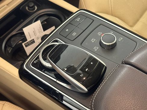 Used 2017 Mercedes-Benz GLE 350 4MATIC image 6