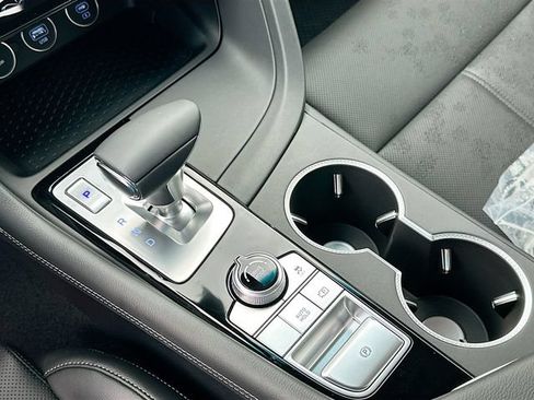 Certified 2026 Genesis G70 2.5T AWD/4WD image 15