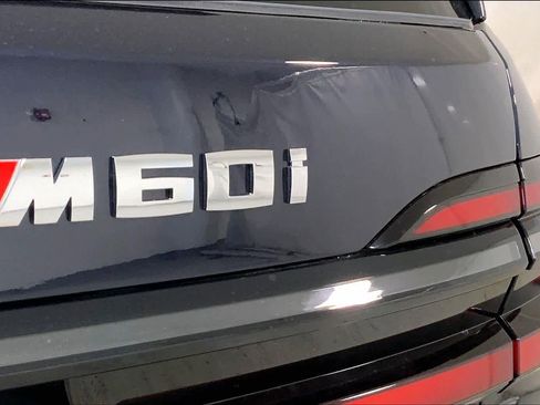 New 2026 BMW X7 M60i image 15