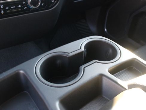 Used 2025 Chevrolet Silverado 2500 LT w/ Convenience Package image 26