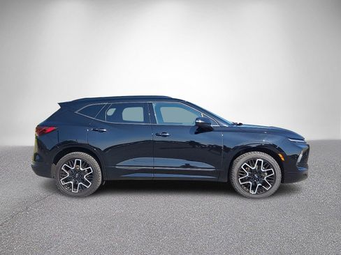Used 2023 Chevrolet Blazer RS w/ Enhanced Convenience Package AWD/4WD image 12