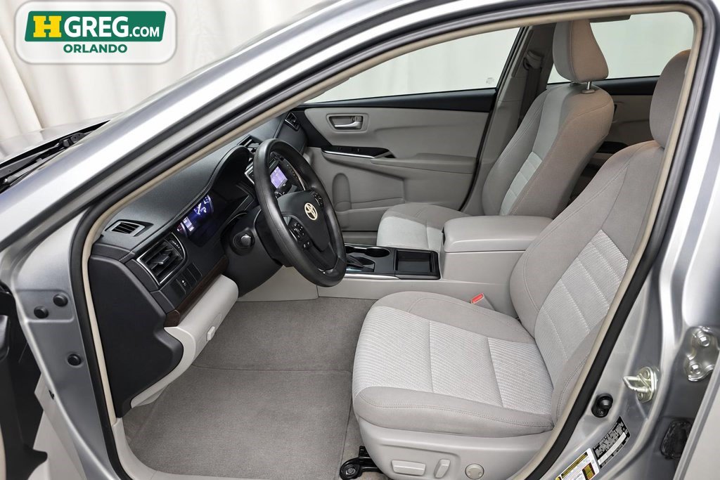 Used 2017 Toyota Camry LE FWD image 10