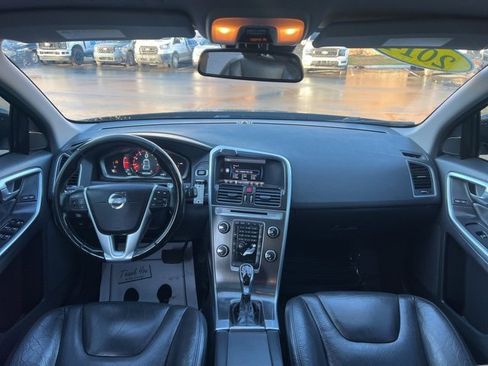 Used 2014 Volvo XC60 T6 image 18