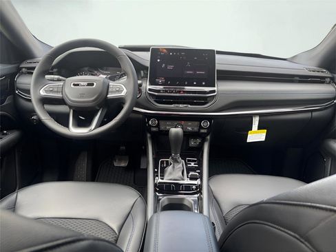 New 2026 Jeep Compass Latitude w/ Quick Order Package 29K AWD/4WD image 10