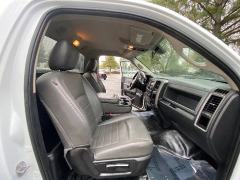 Used 2017 RAM 2500 Tradesman w/ Power & Remote Entry Group image 12