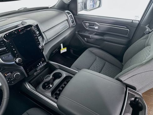 New 2026 RAM 1500 Big Horn AWD/4WD image 31