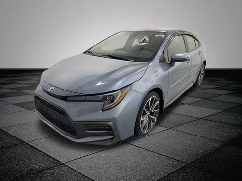 Certified 2022 Toyota Corolla SE image 3