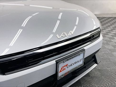 Used 2025 Kia K4 EX FWD image 29