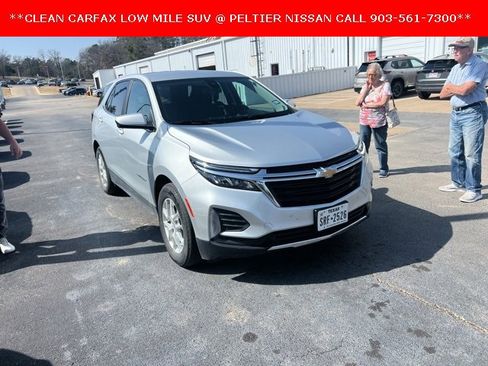 Used 2022 Chevrolet Equinox LT image 1