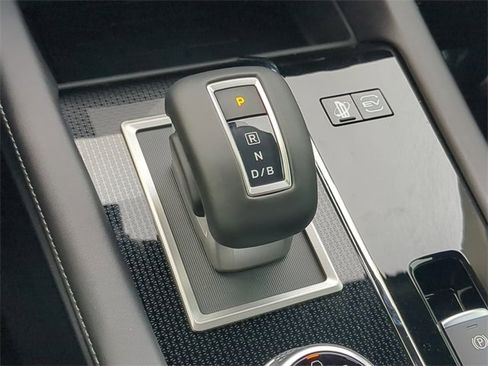 New 2025 Mitsubishi Outlander SEL Black Edition image 31