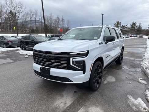 New 2026 Chevrolet Suburban High Country AWD/4WD image 37