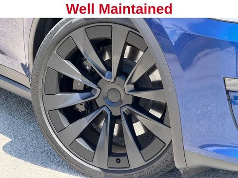 Used 2023 Tesla Model X image 8