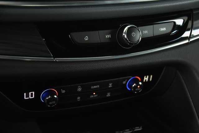 Used 2023 Buick Enclave Essence w/ Experience Buick Package FWD image 24