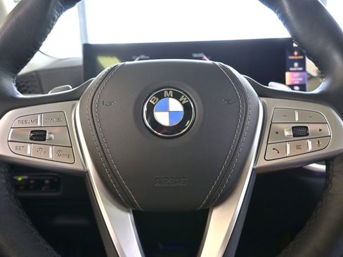 Certified 2023 BMW X7 xDrive40i w/ Executive Package image 22