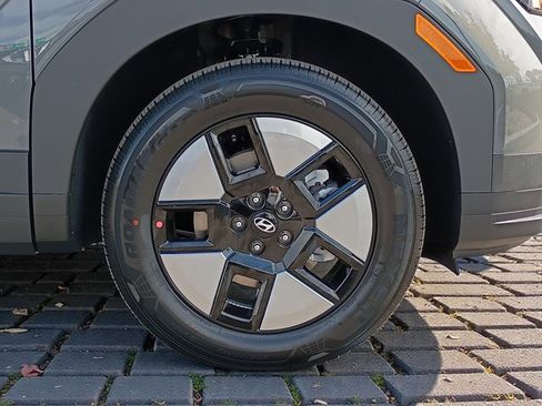 New 2026 Hyundai Santa Fe SE image 6