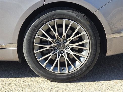 Used 2023 Genesis G80 2.5T image 25