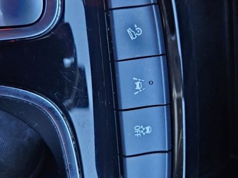 Certified 2023 Buick Envision Preferred w/ Sport Touring Package image 37