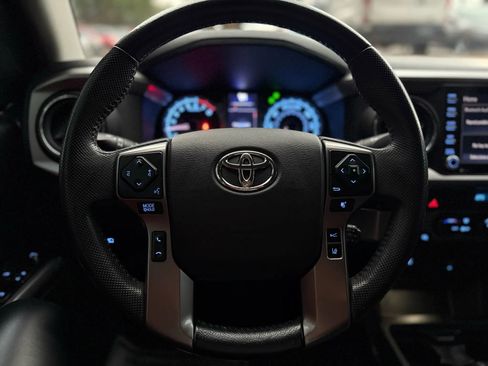 Used 2022 Toyota Tacoma SR5 image 27