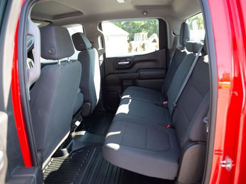 Used 2021 Chevrolet Silverado 1500 W/T image 19