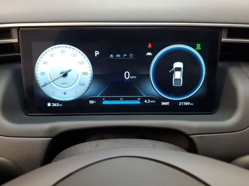 Used 2024 Hyundai Santa Cruz Limited image 15