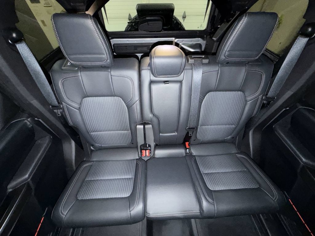 Used 2024 Ford Bronco Raptor AWD/4WD image 26