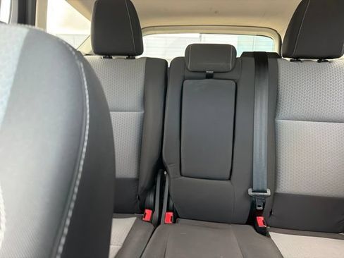 Used 2018 Ford Escape SE FWD image 14